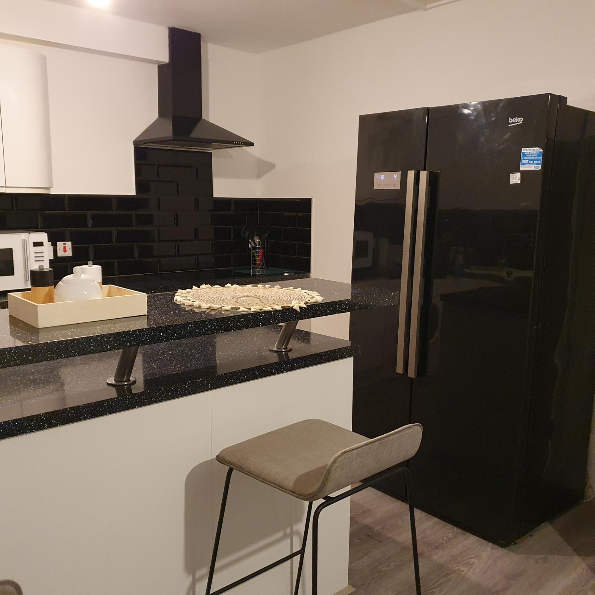 Hotel Yolo House Londyn Zewnętrze zdjęcie